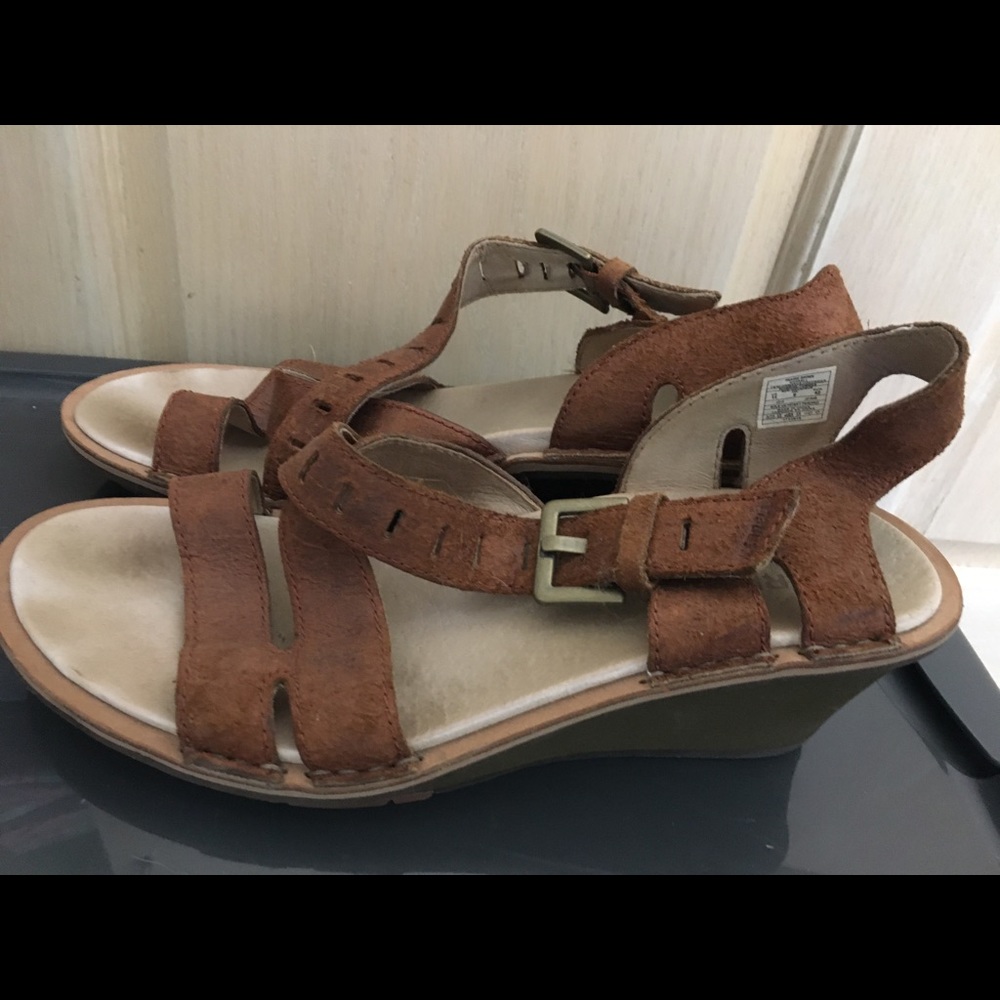 Merrell Wedge Sandals / Women’s Size 11